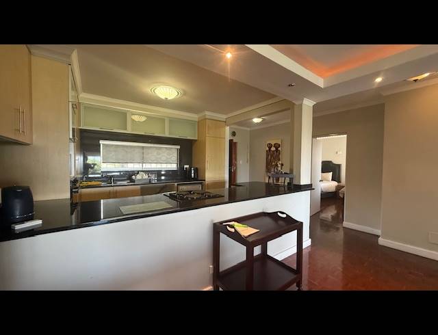 2 BEDROOM FLAT SOLD IN ESSENWOOD
